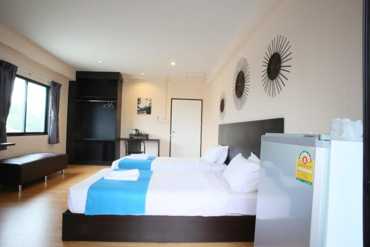 Gem Tree Premium Hotel Chiang Mai Luaran gambar